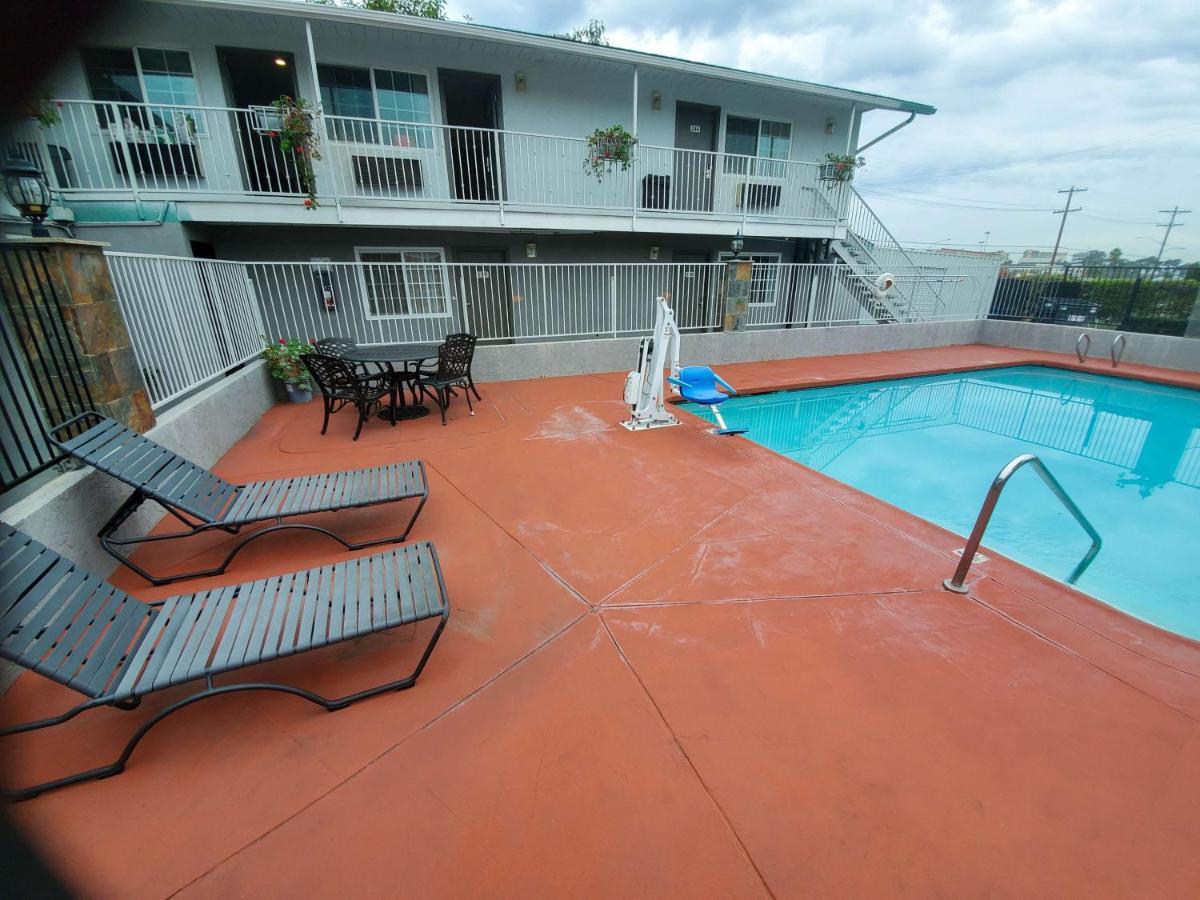Hotel 6-national City, Ca - Naval Base San Diego 2*