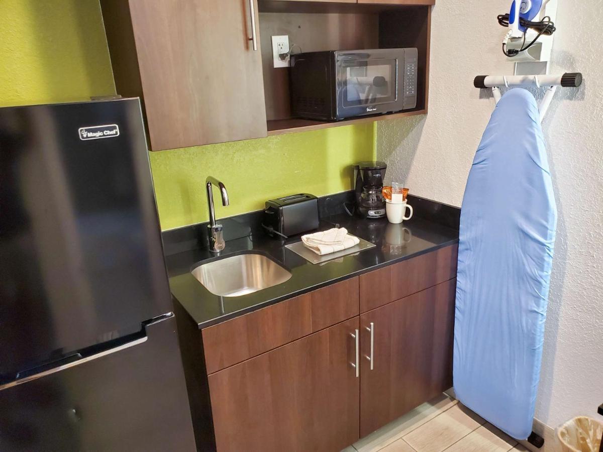 6-national City, Ca - Naval Base San Diego Hotel 2*